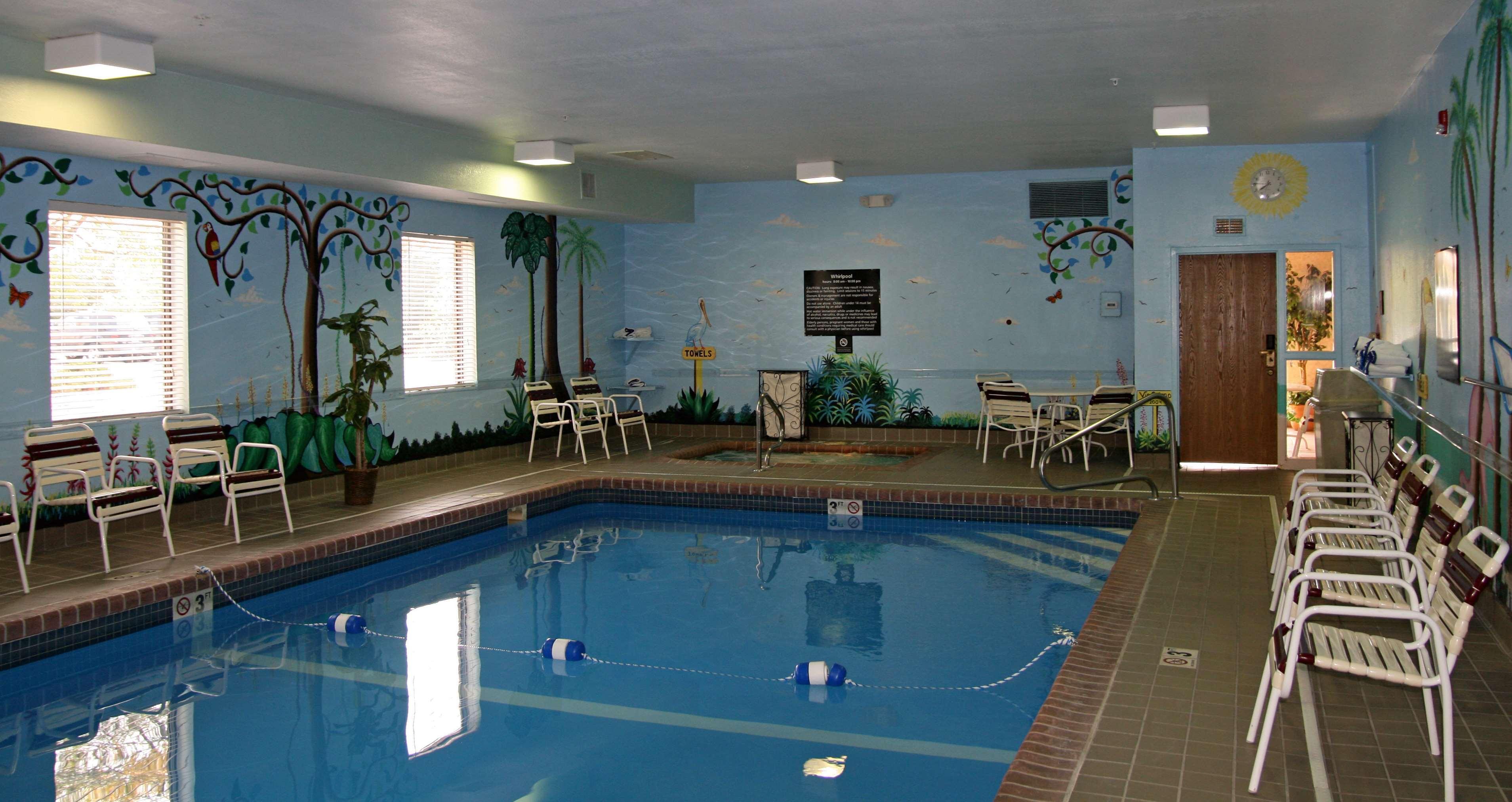 Hampton Inn Kansas City Blue Springs Exterior photo